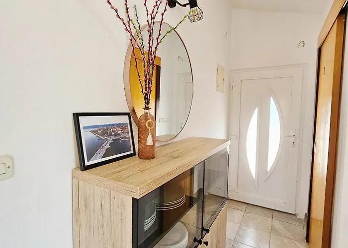 With Parking Space Nin, Zadar - 24984 Апартаменты